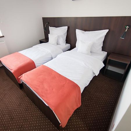 First Hotel トチェフ エクステリア 写真