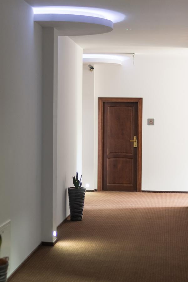 First Hotel トチェフ エクステリア 写真