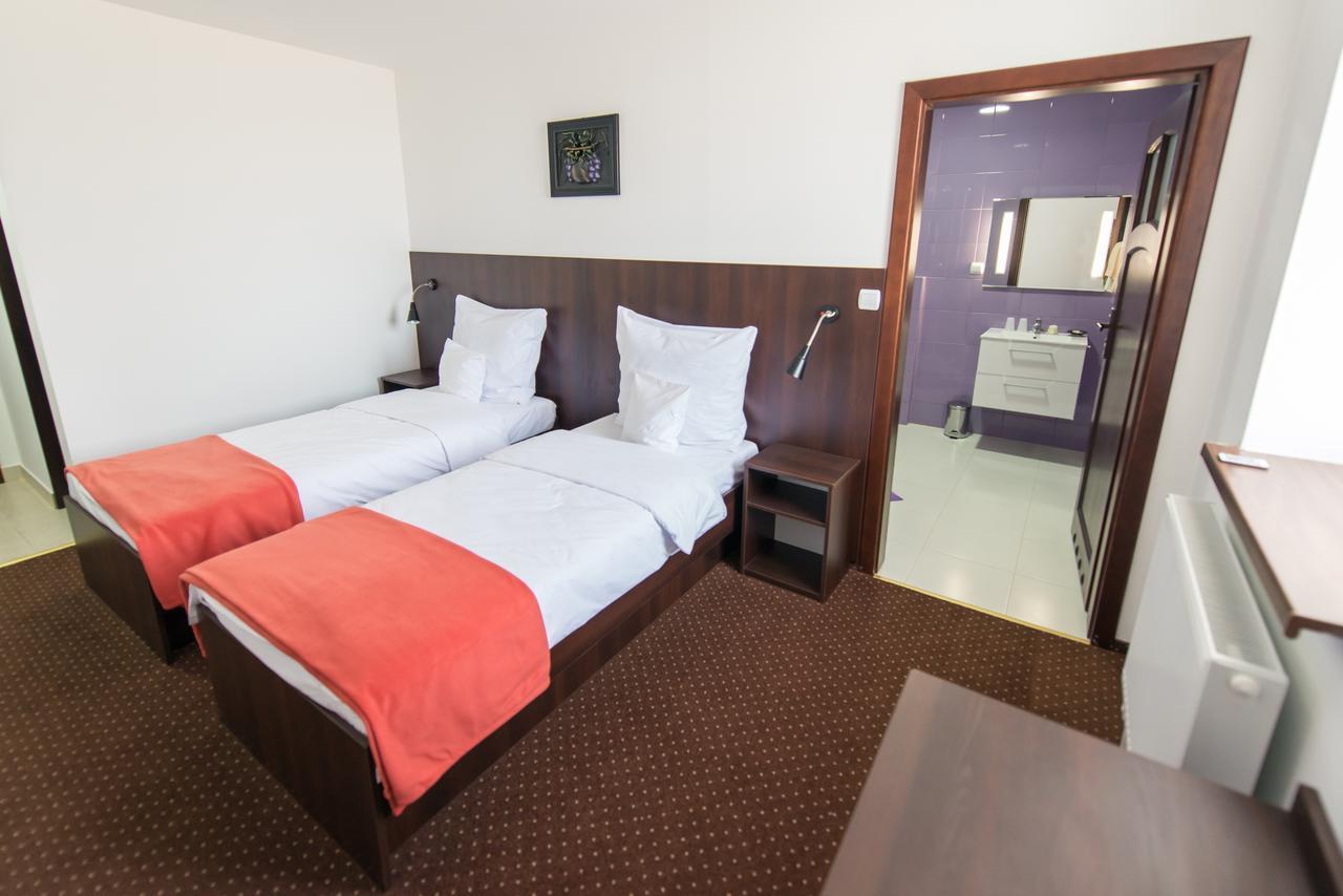 First Hotel トチェフ エクステリア 写真